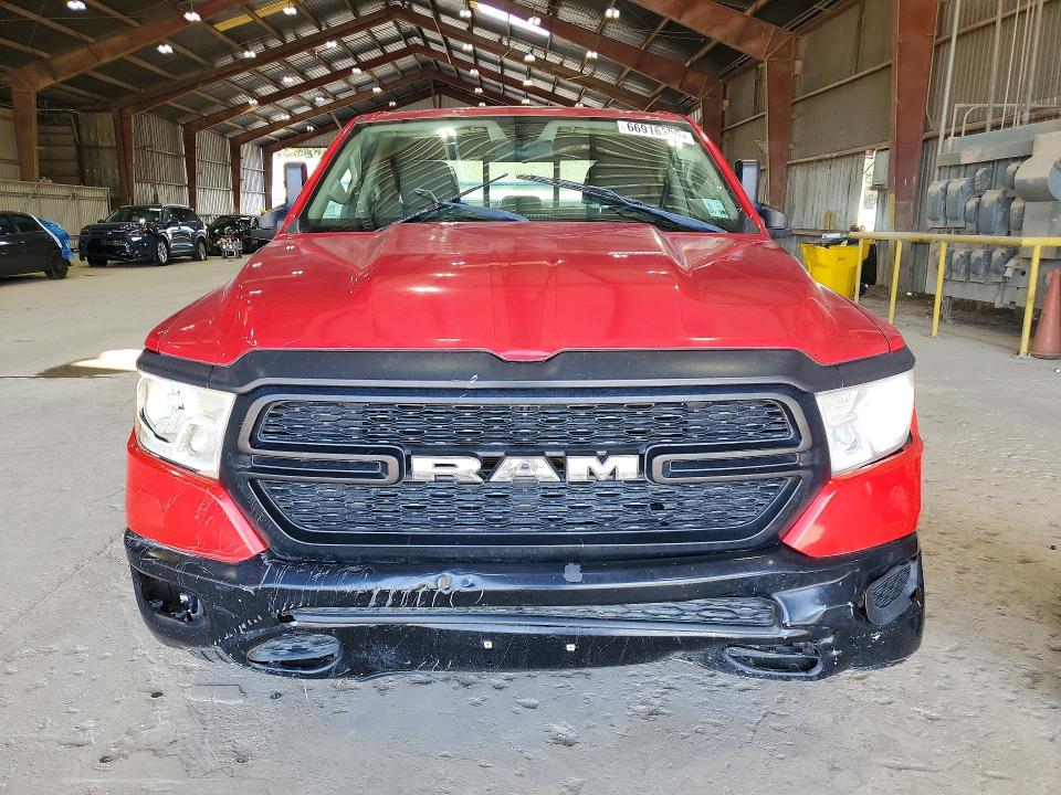 Photo 5 from auction – 2019 RAM 1500 with VIN 1C6RRECT0KN604421