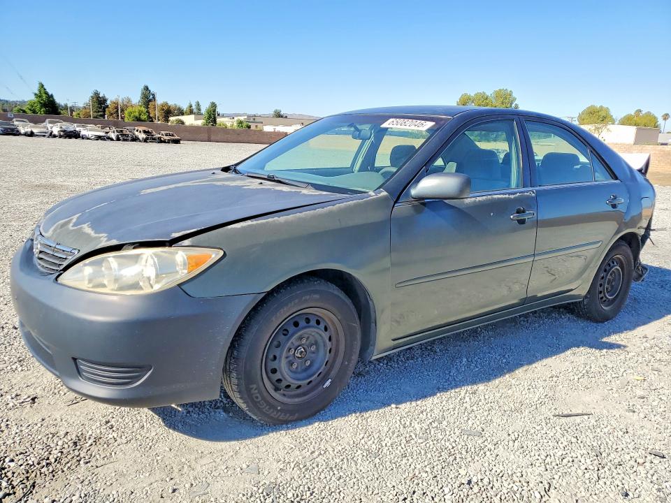 2005 TOYOTA CAMRY - Търг №65082046