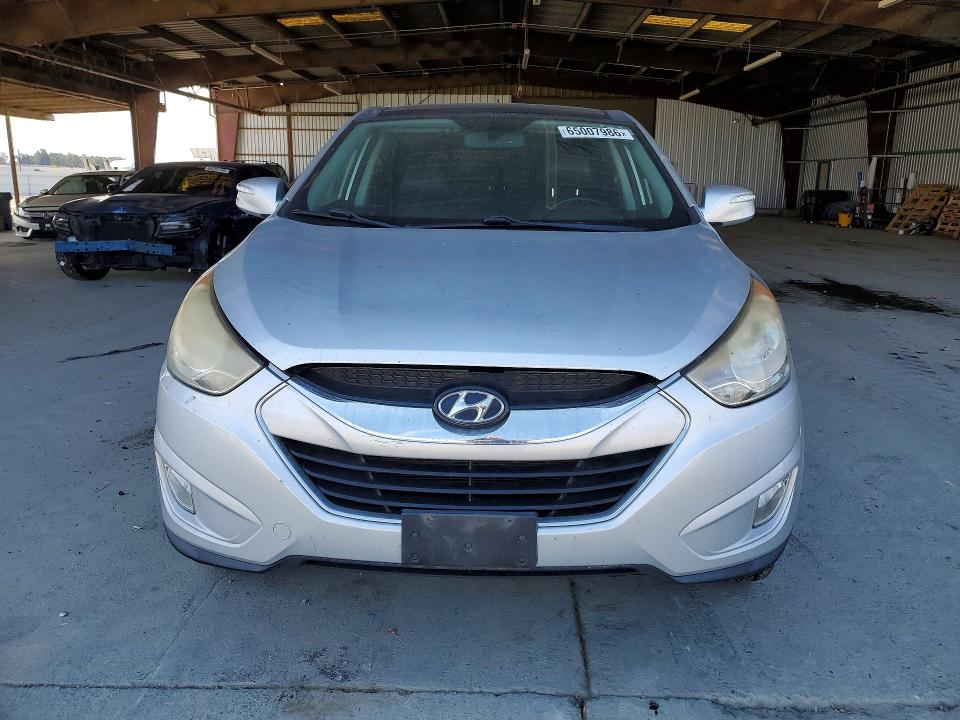 Photo 5 from auction – 2011 HYUNDAI TUCSON with VIN KM8JU3AC1BU156848