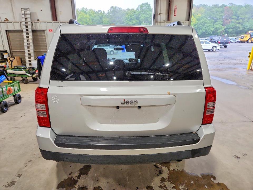 Photo 6 from auction – 2013 JEEP PATRIOT with VIN 1C4NJPBA0DD264951