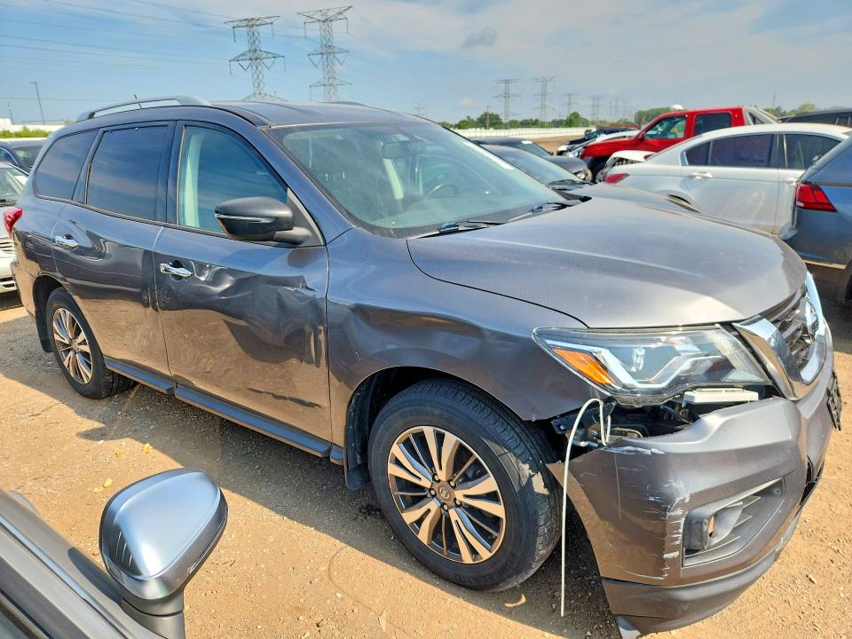 Photo 4 from auction – 2018 NISSAN PATHFINDER with VIN 5N1DR2MM1JC670099