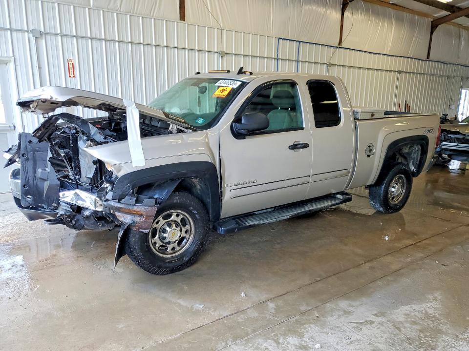 CHEVROLET SILVERADO 2008 with VIN 1GCHK29K18E157709 - Photo from auction