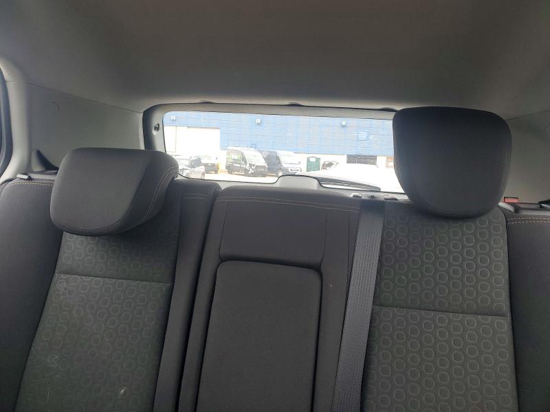 Photo 10 from auction – 2017 CHEVROLET TRAX with VIN 3GNCJKSB3HL283634