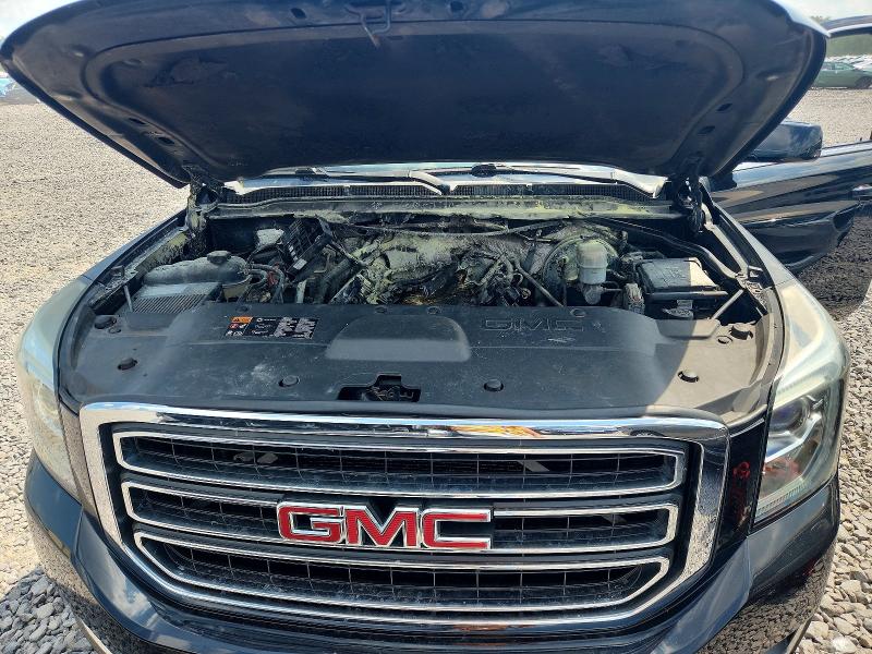 Photo 11 from auction – 2016 GMC YUKON XL with VIN 1GKS2FKC3GR396660