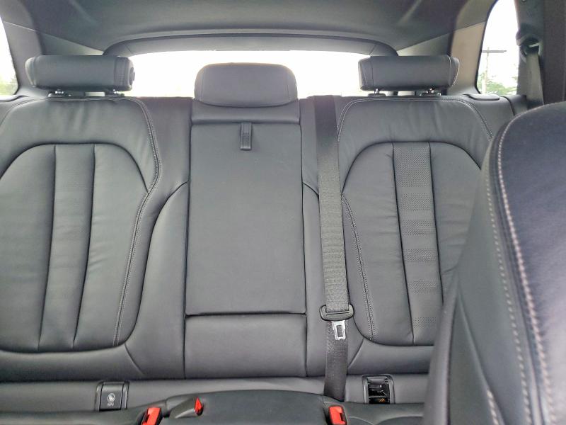 Photo 10 from auction – 2019 BMW X5 with VIN 5UXJU2C52KLN49968
