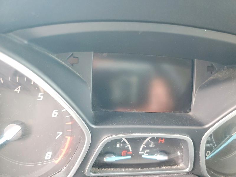 Photo 9 from auction – 2016 FORD ESCAPE with VIN 1FMCU0GX8GUC75067