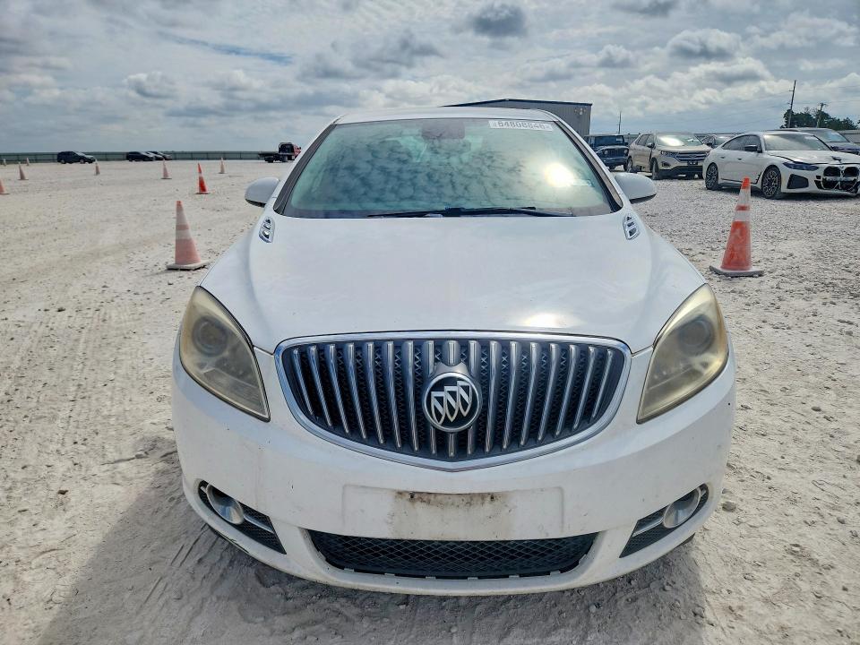 Photo 5 from auction – 2014 BUICK VERANO with VIN 1G4PP5SK1E4172412