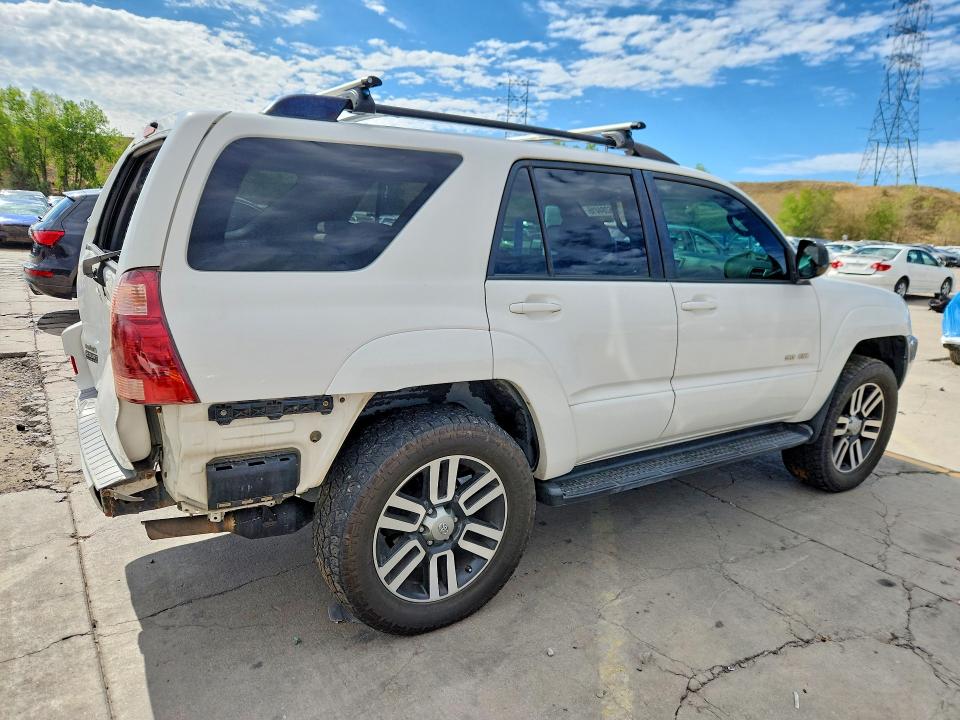 Photo 3 from auction – 2005 TOYOTA 4RUNNER with VIN JTEBU14R758044660