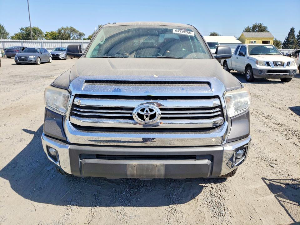 Photo 5 from auction – 2017 TOYOTA TUNDRA SR5 with VIN 5TFRY5F16HX228732