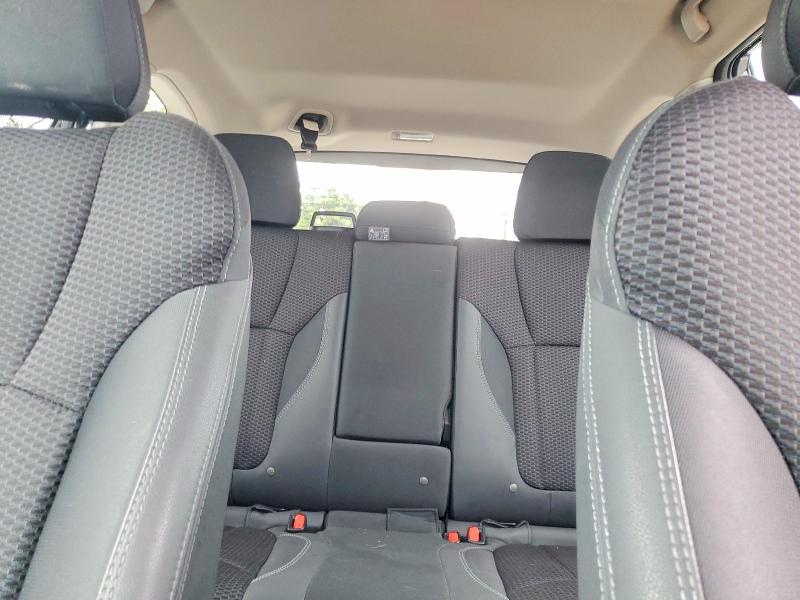 Photo 10 from auction – 2019 SUBARU FORESTER with VIN JF2SKAGC4KH490845