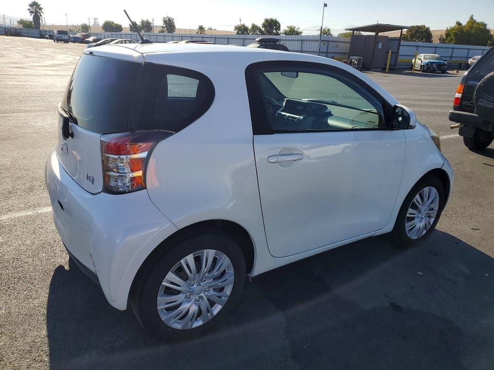 Photo 3 from auction – 2012 SCION IQ with VIN JTNJJXB01CJ013731