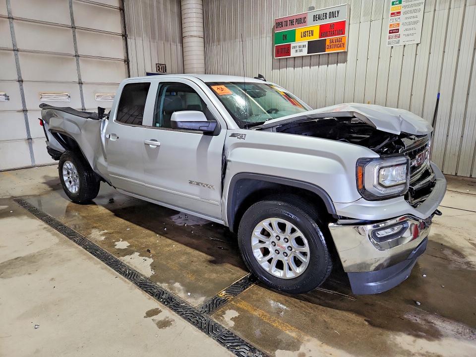 صورة رقم 4 من المزاد - 2017 GMC SIERRA مع VIN 1GTV2MEC1HZ130130