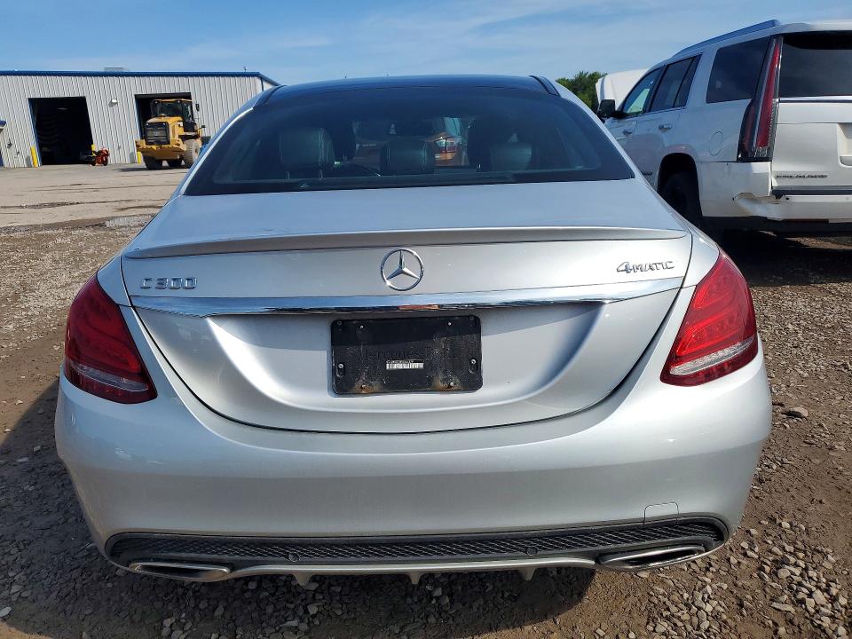 Photo 6 from auction – 2015 MERCEDES-BENZ C with VIN 55SWF4KB3FU061379