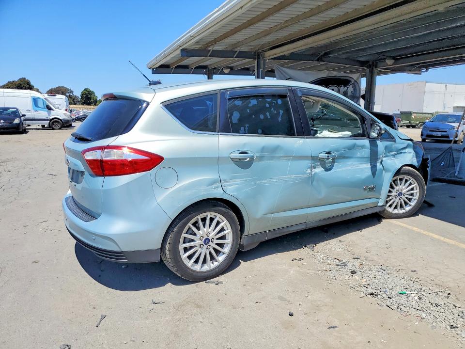Photo 3 from auction – 2014 FORD C-MAX with VIN 1FADP5CU1EL515349