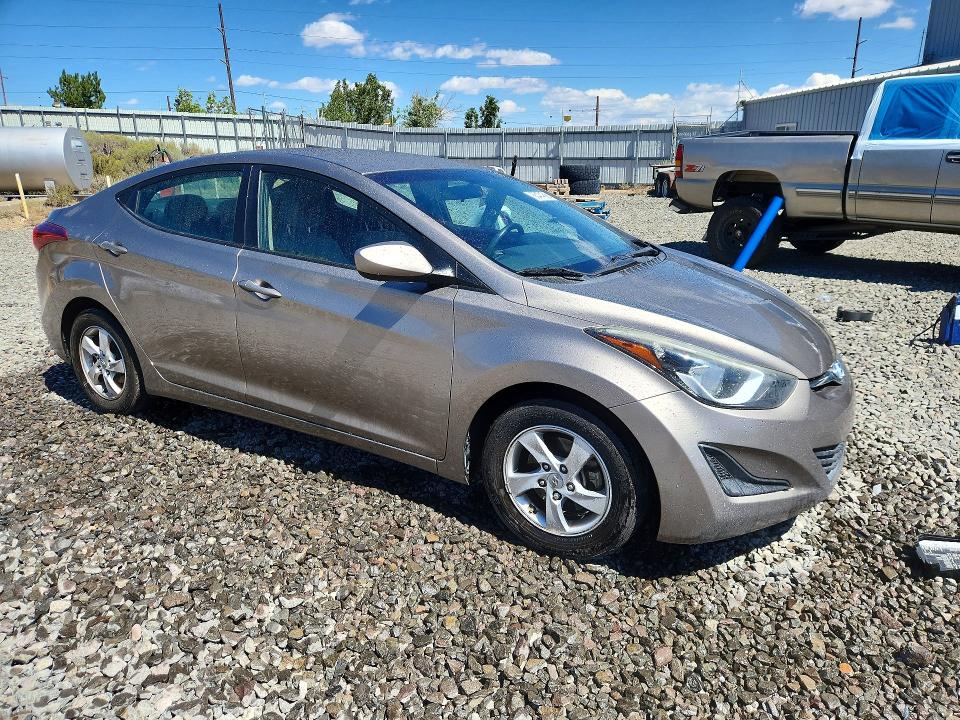 Photo 4 from auction – 2015 HYUNDAI ELANTRA with VIN 5NPDH4AE0FH548975