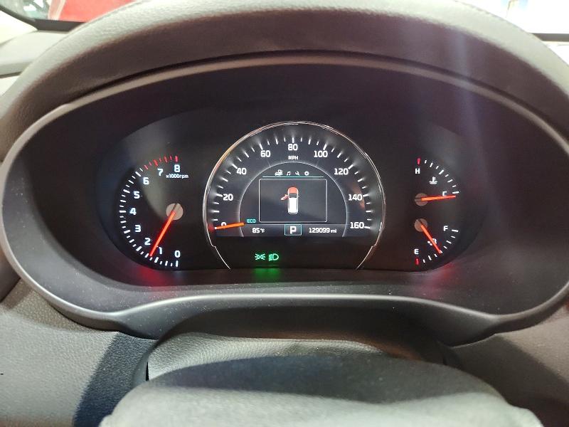 Photo 9 from auction – 2017 KIA SORENTO with VIN 5XYPGDA51HG291402