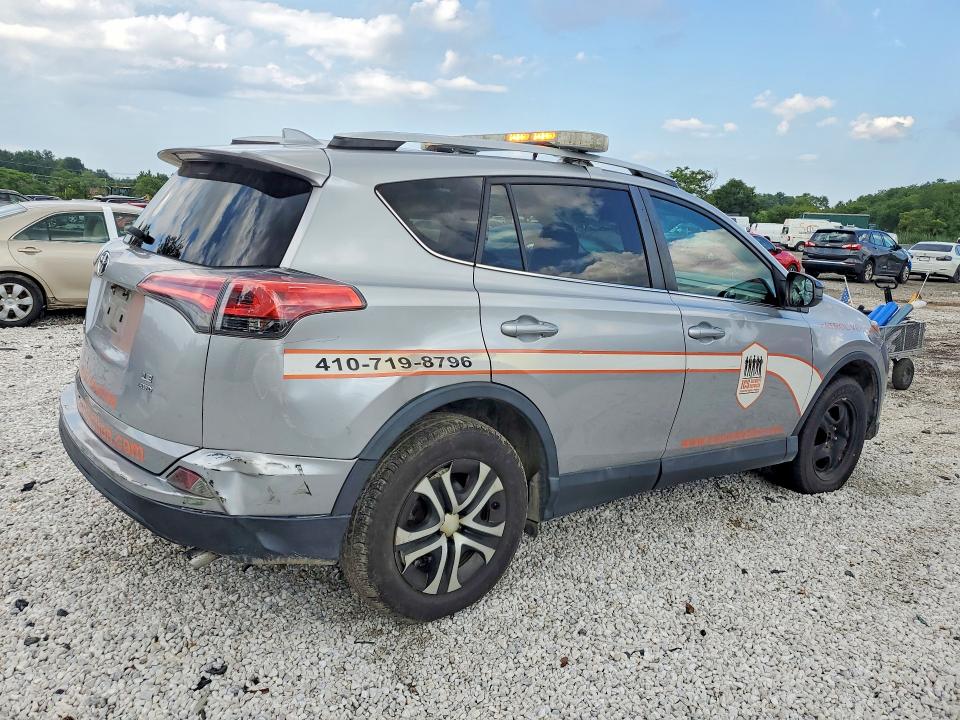 Photo 3 from auction – 2016 TOYOTA RAV4 with VIN 2T3BFREV2GW515071