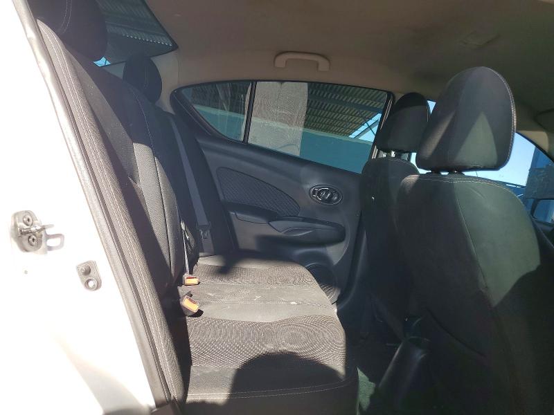 Photo 10 from auction – 2018 NISSAN VERSA with VIN 3N1CN7AP4JL814601