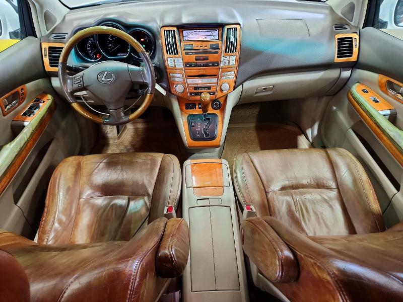 Photo 8 from auction – 2009 LEXUS RX with VIN 2T2HK31U99C116179