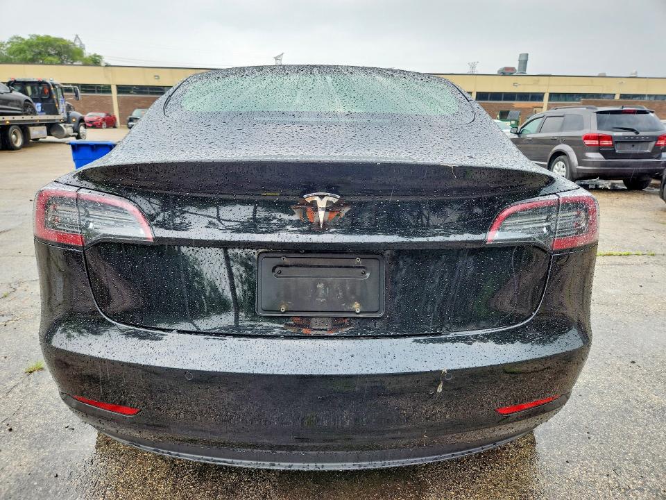 Photo 6 from auction – 2022 TESLA MODEL 3 with VIN 5YJ3E1EA1NF372428