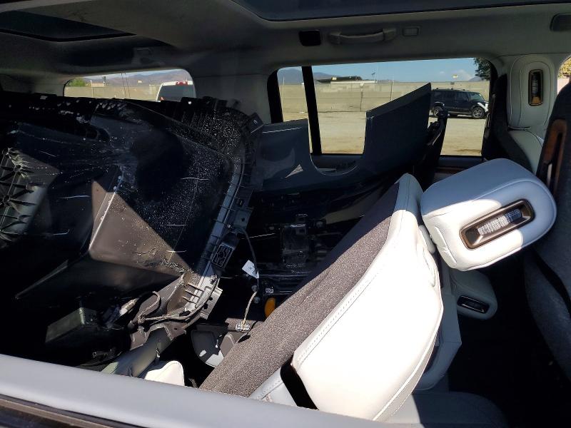 Photo 11 from auction – 2025 RIVIAN R1S with VIN 7PDSGCBPXSN062987