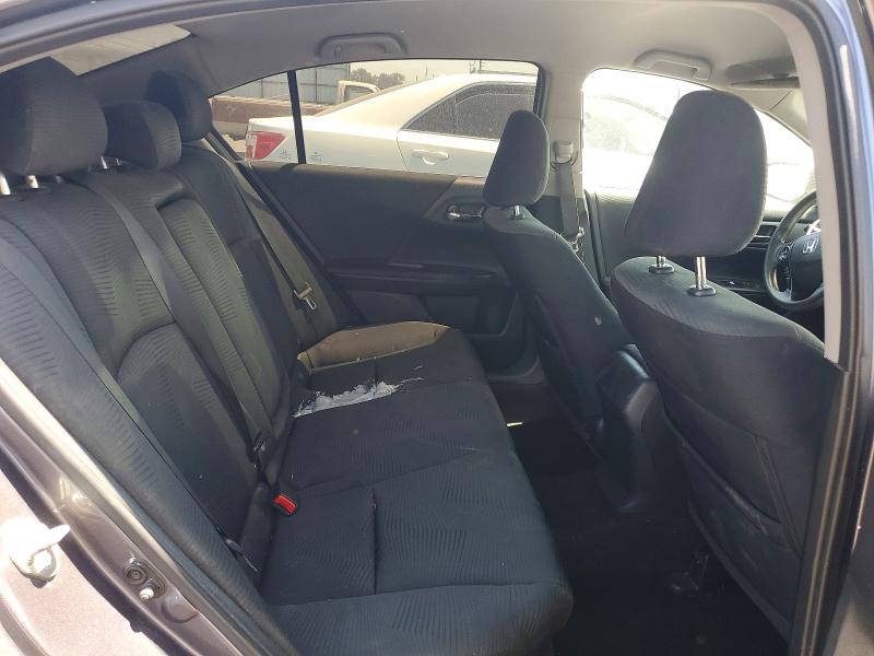 Photo 10 from auction – 2015 HONDA ACCORD with VIN 1HGCR2F3XFA234408