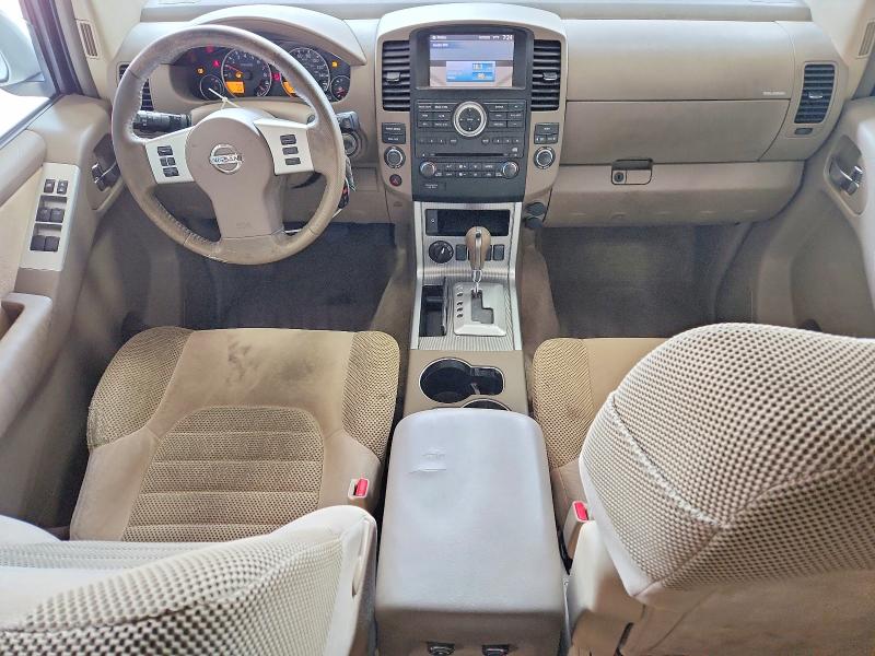 Photo 8 from auction – 2011 NISSAN PATHFINDER with VIN 5N1AR1NB2BC604642