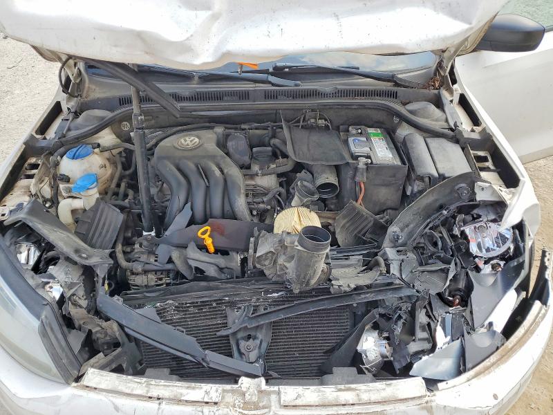 Photo 11 from auction – 2011 VOLKSWAGEN JETTA with VIN 3VW2K7AJ7BM017698
