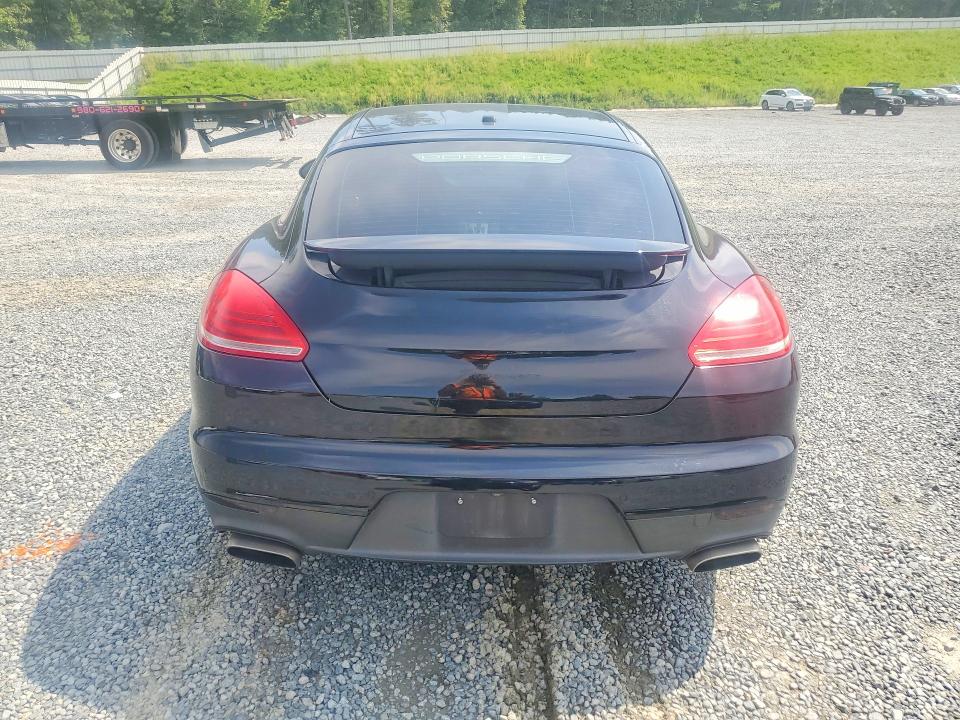 Photo 6 from auction – 2014 PORSCHE PANAMERA with VIN WP0AA2A74EL005989