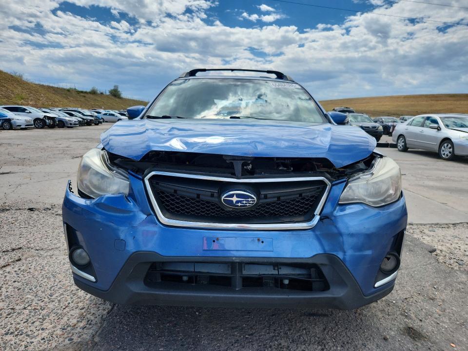 Photo 5 from auction – 2017 SUBARU CROSSTREK with VIN JF2GPANC2H8257629