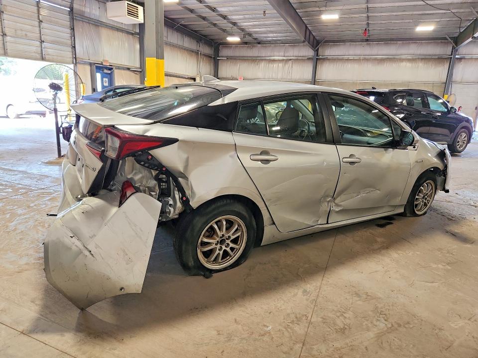 Photo 3 from auction – 2019 TOYOTA PRIUS with VIN JTDKARFU7K3091807