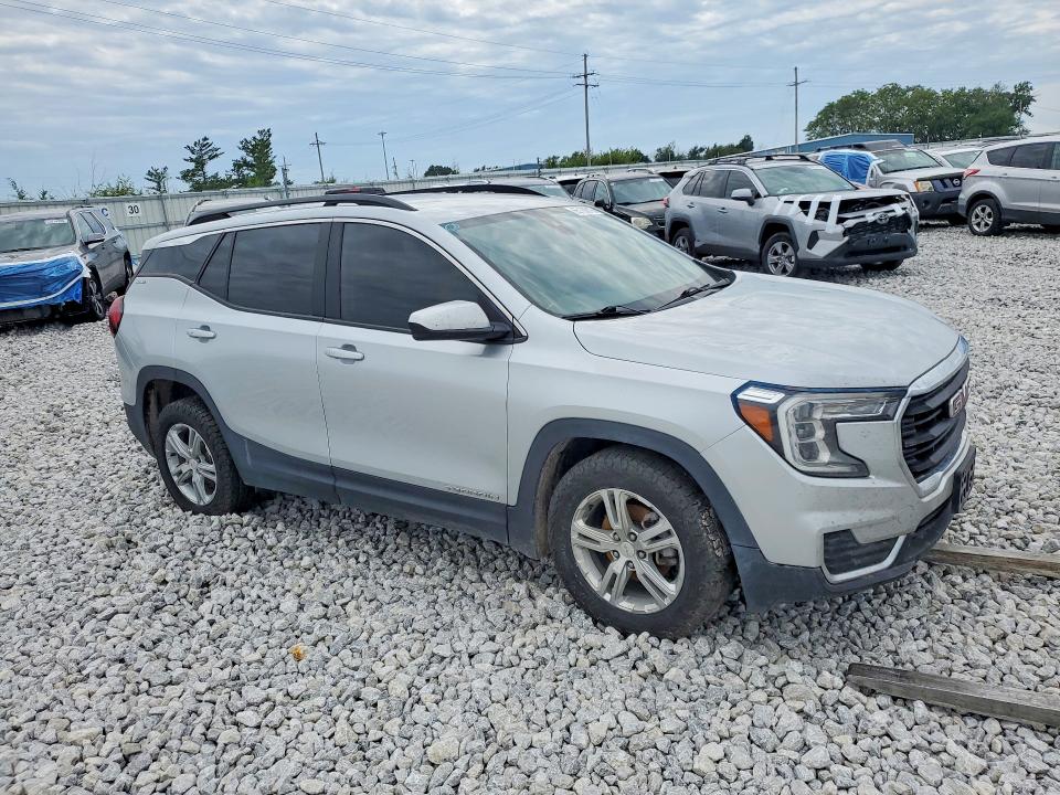 Photo 4 from auction – 2022 GMC TERRAIN with VIN 3GKALTEV2NL221972