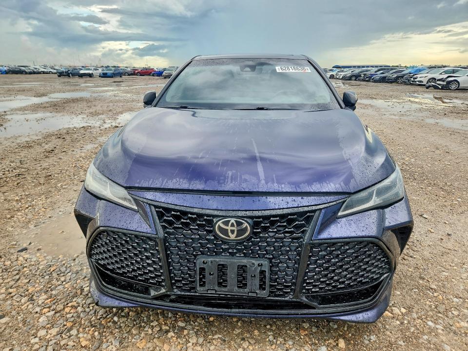Photo 5 from auction – 2022 TOYOTA AVALON with VIN 4T1GZ1FB4NU079770