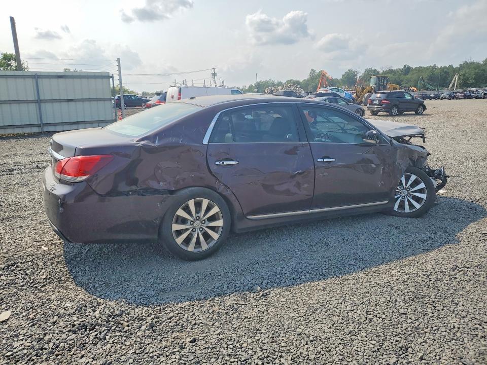 Photo 3 from auction – 2011 TOYOTA AVALON with VIN 4T1BK3DB8BU375299