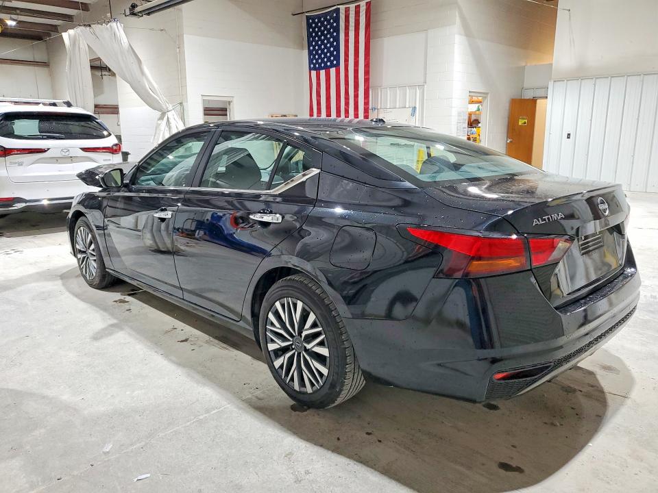 Photo 2 from auction – 2024 NISSAN ALTIMA with VIN 1N4BL4DV0RN349145