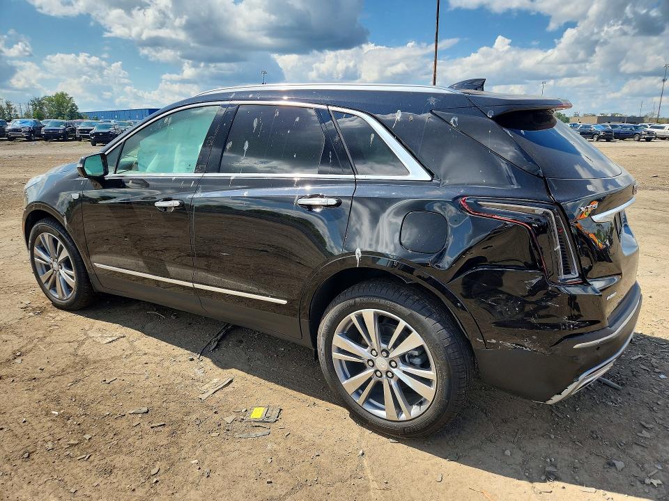 Photo 2 from auction – 2026 CADILLAC XT5 with VIN 1GYKNDRS6TZ102970