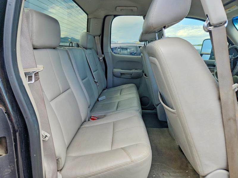 Photo 10 from auction – 2009 CHEVROLET SILVERADO with VIN 1GCEK390X9E146474