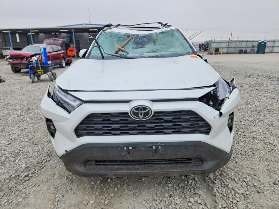 Photo 5 from auction – 2025 TOYOTA RAV4 with VIN 2T3A1RFV8SW570089