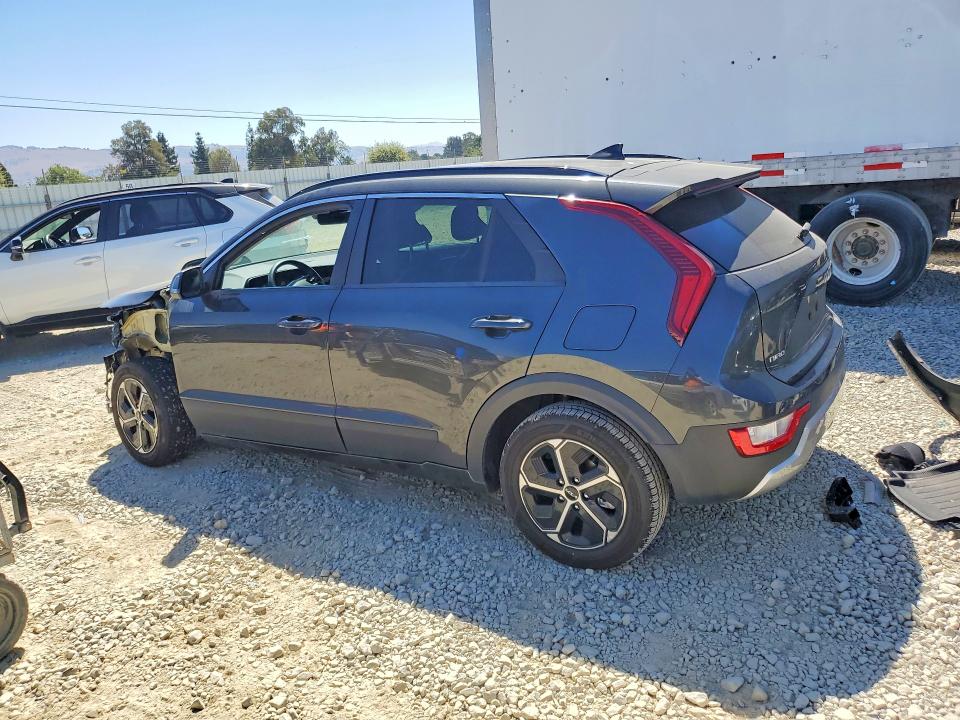 Photo 2 from auction – 2024 KIA NIRO with VIN KNDCR3LE6R5131641