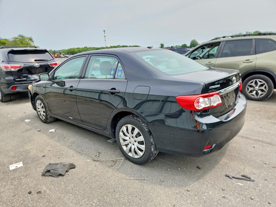 Photo 2 from auction – 2013 TOYOTA COROLLA with VIN 2T1BU4EE8DC967685