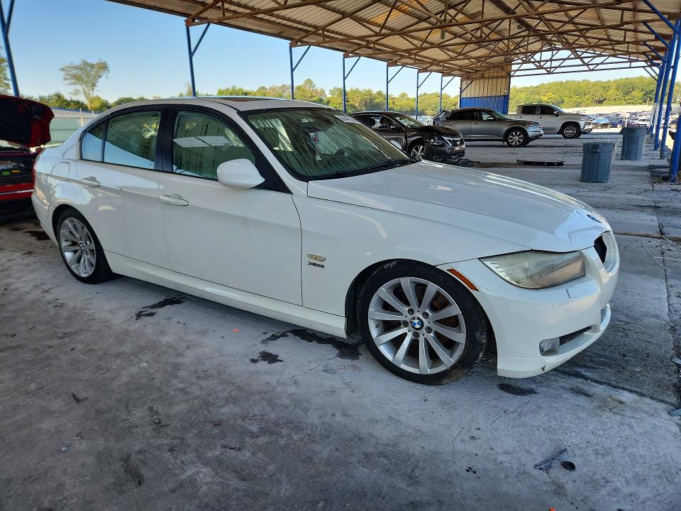 Photo 4 from auction – 2011 BMW 328 with VIN WBAPK5G59BNN31336