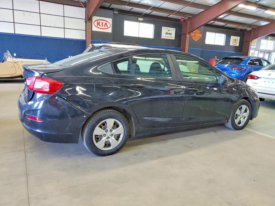 Photo 3 from auction – 2016 CHEVROLET CRUZE with VIN 1G1BC5SMXG7246416