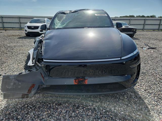 Снимка 5 от търг – 2026 TESLA MODEL Y с VIN 7SAYGDEE2TA467839
