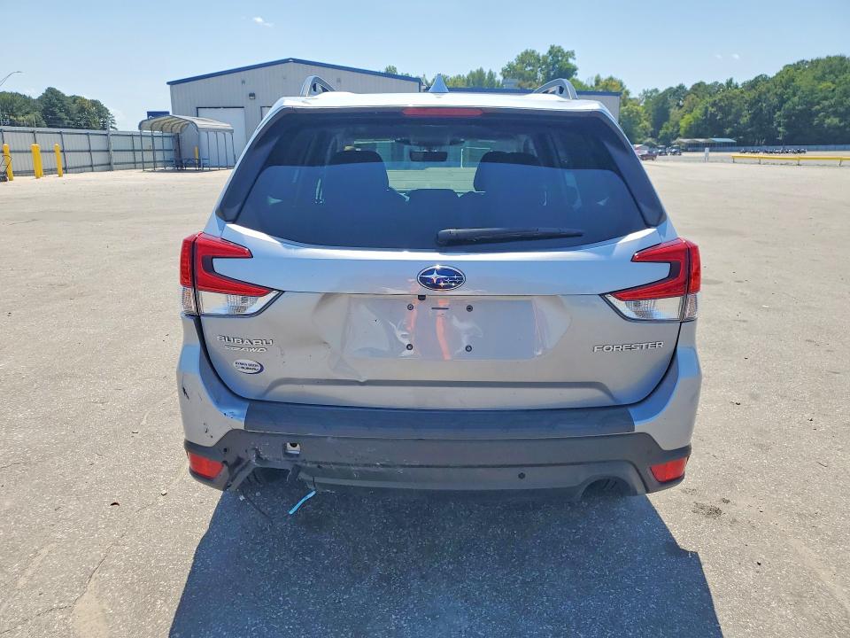 Photo 6 from auction – 2023 SUBARU FORESTER with VIN JF2SKAPC2PH508685