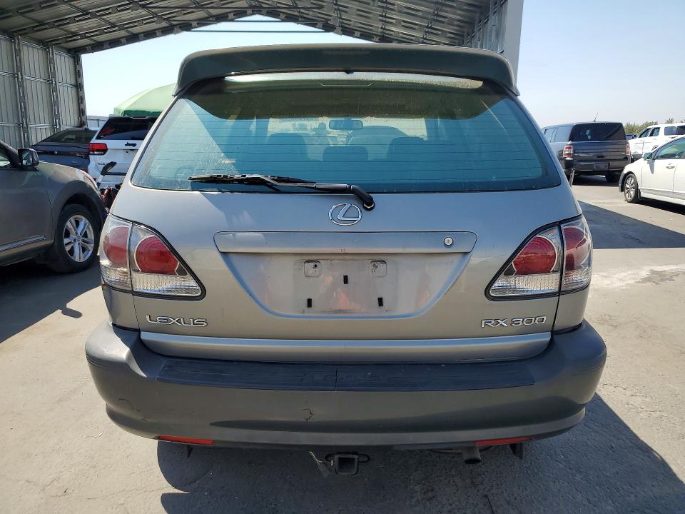 Photo 6 from auction – 2001 LEXUS RX with VIN JTJGF10U910092553