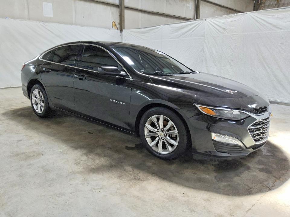 Photo 4 from auction – 2022 CHEVROLET MALIBU with VIN 1G1ZD5ST5NF115982