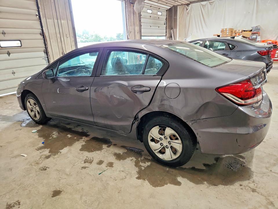 Photo 2 from auction – 2015 HONDA CIVIC with VIN 19XFB2F55FE221533