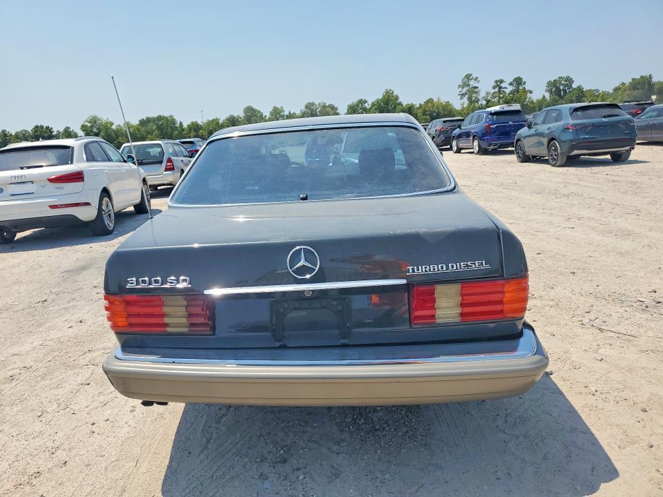 Photo 6 from auction – 1985 MERCEDES-BENZ 300 with VIN WDBCB20C0FA124834