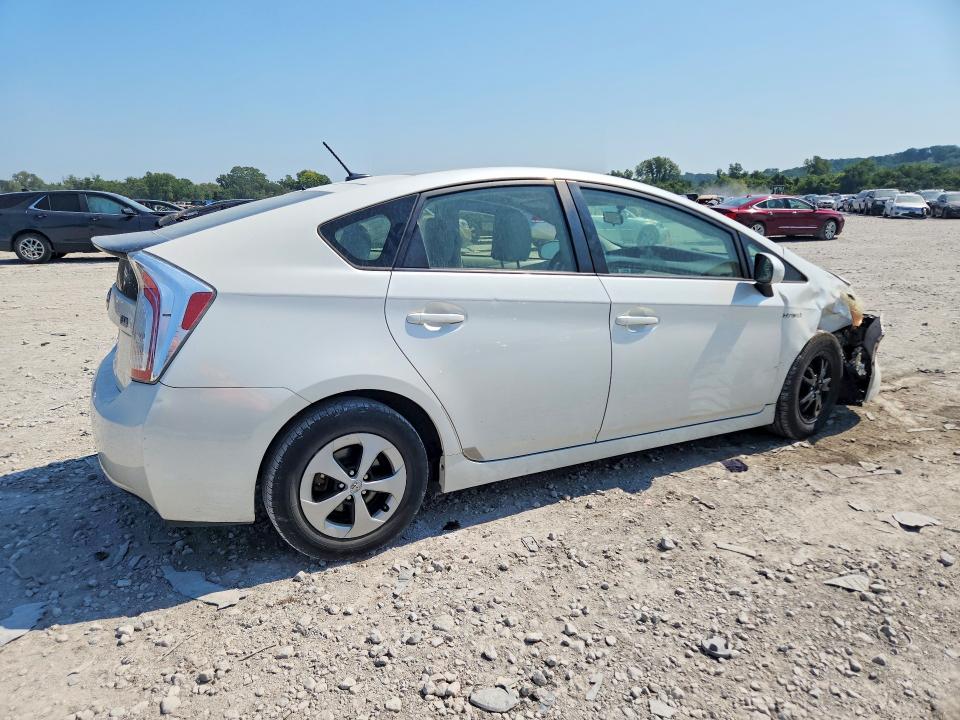 Photo 3 from auction – 2013 TOYOTA PRIUS with VIN JTDKN3DU4D5569676