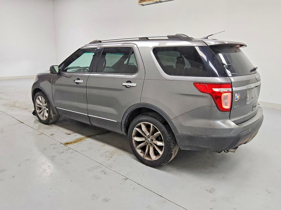 Photo 2 from auction – 2011 FORD EXPLORER with VIN 1FMHK8D82BGA74859